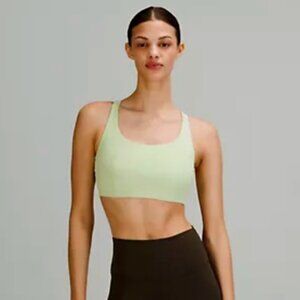 lululemon Energy Bra *Medium Support B–D Cups Color: Creamy Mint